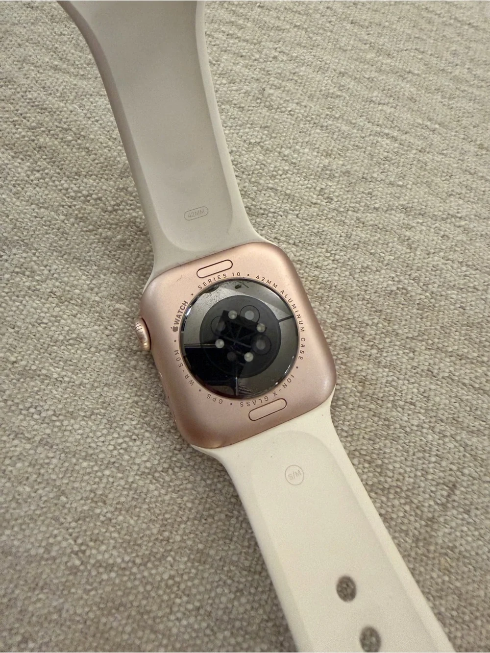 Apple Watch Series 10 Rose Gold 42mm GPS with White Sports Band